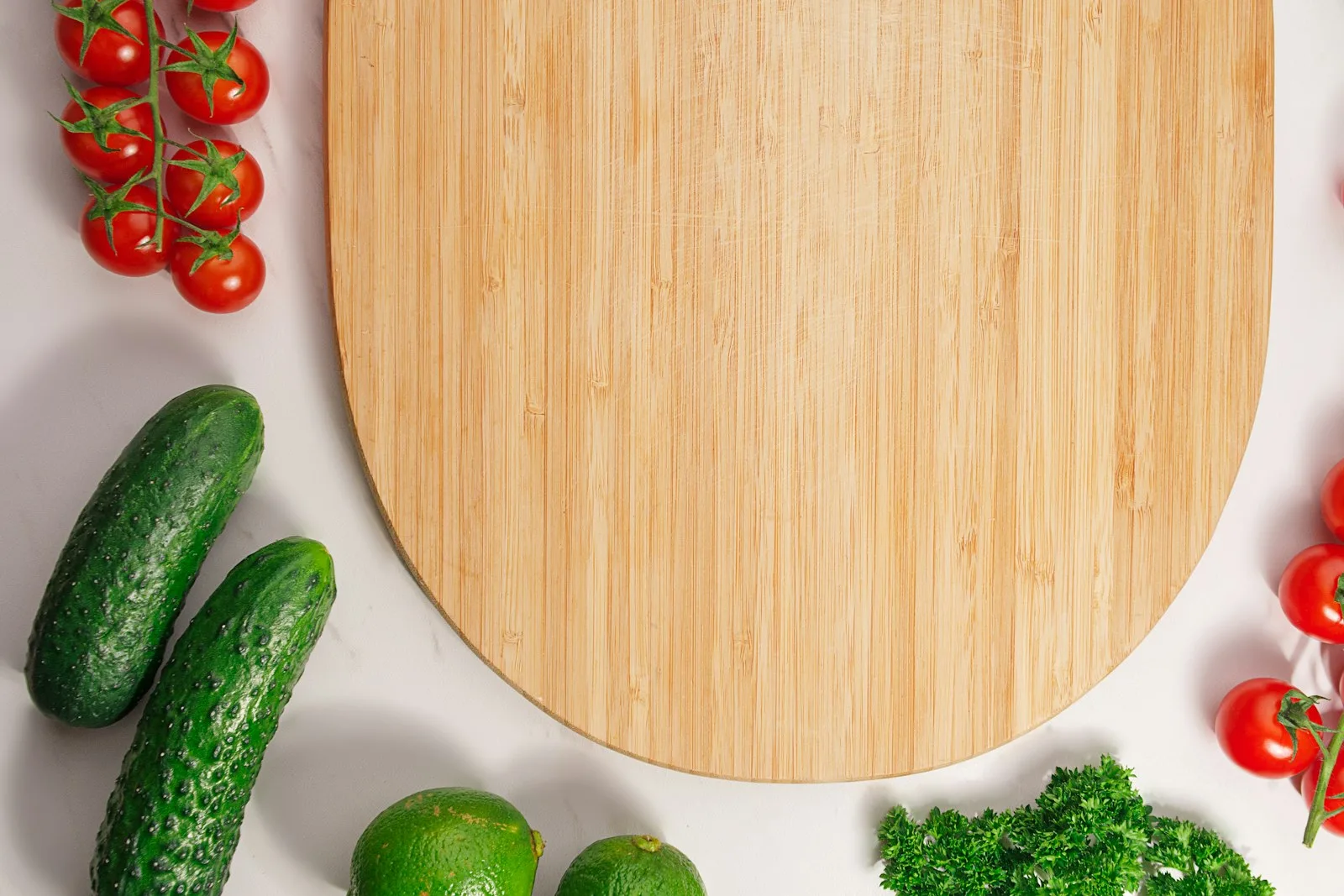 Fresh vegetables around a wooden chopping board, illustrating responsible weight-loss advertising and ASA advertising compliance rules